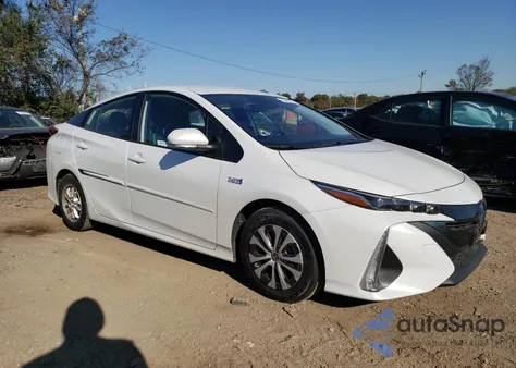 2022 Toyota Prius Prime Le z USA, uszkodzony, nr VIN JTDKAMFP2N3212048